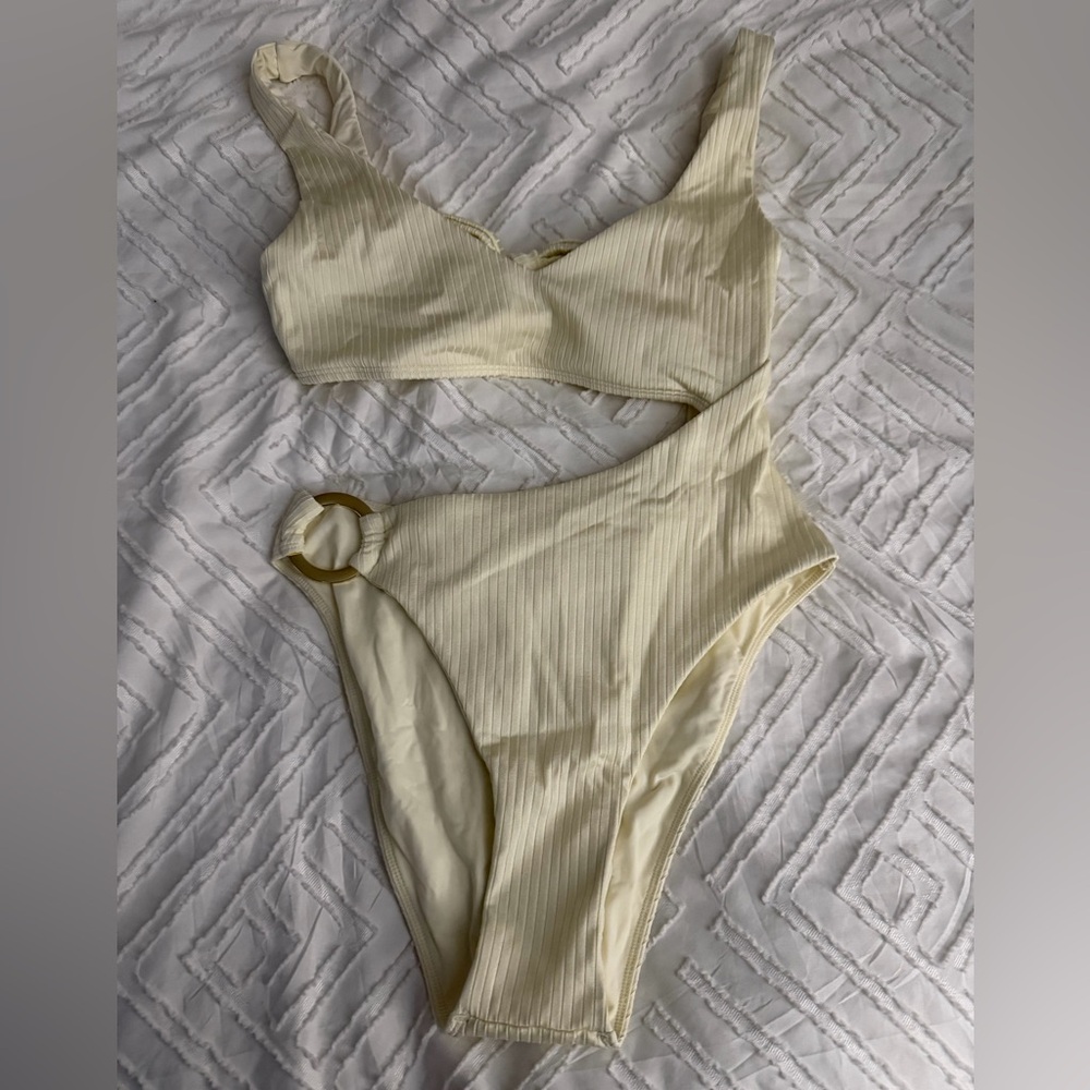 Elegant Cream Women's Swimsuit
